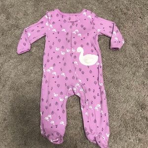 Baby Girl Carters Zip Sleeper (9 months)